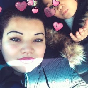 Meet your Posher, Azucena